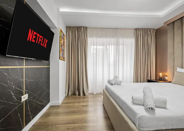 Апартаменты Location - Contemporary Parliament View - 2br Бухарест