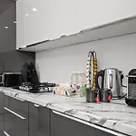アパート Location - Contemporary Parliament View - 2br