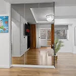 Location - Contemporary Parliament View - 2br アパート