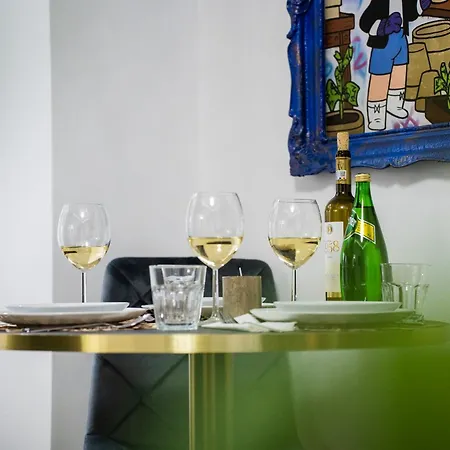 Location - Contemporary Parliament View - 2br Appartamento Bucarest